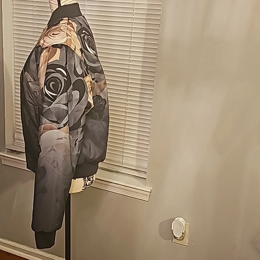 PUMA x CAREAUX BOMBER Reversible JACKET Floral Size Large - Picture 5 of 13